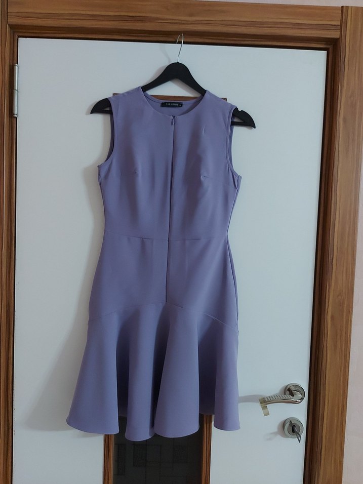 trendyol Kolsuz Mini Elbise - Görsel 2