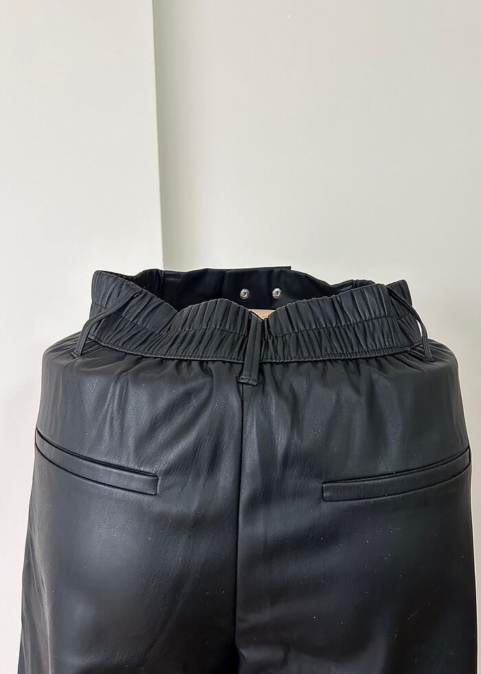 Bershka deri bermuda - Görsel 5