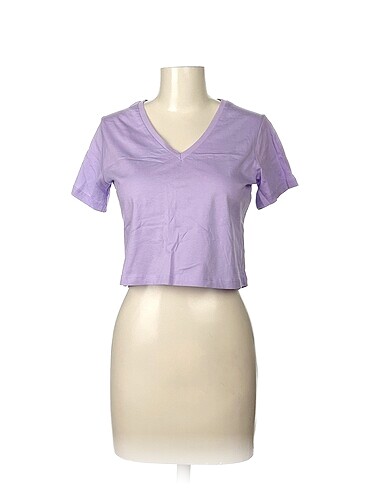 Trendyol & Milla T-shirt %70 İndirimli.