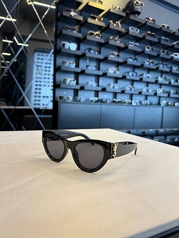 Yves Saint Laurent YSL Sunglasses