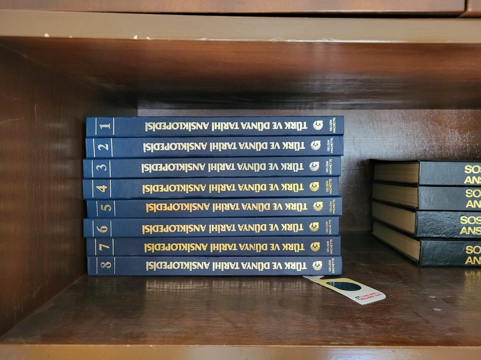 Yabancı Dil Kitapları Seti Ansiklopedi - Görsel 4