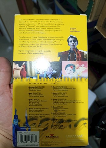 Opera Imaginaire VHS kaset - Görsel 3