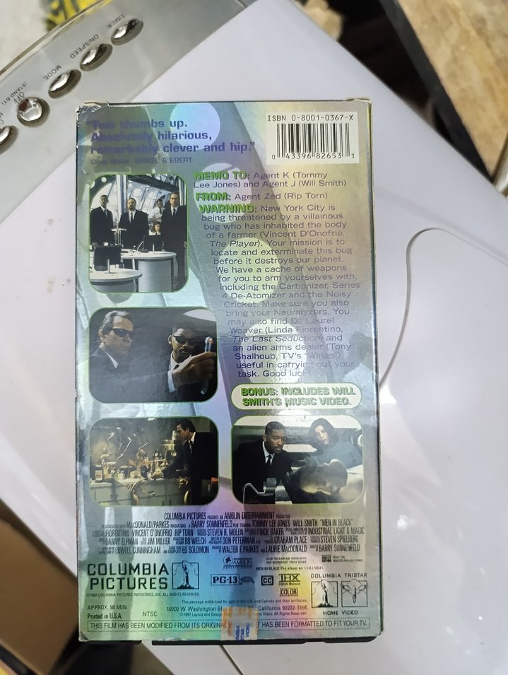 Men in Black VHS Kaset - Görsel 2