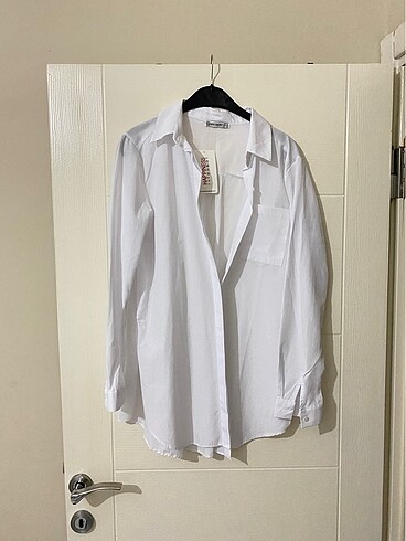 38 Beden Beyaz gömlek yeni etiketli 38 Beden