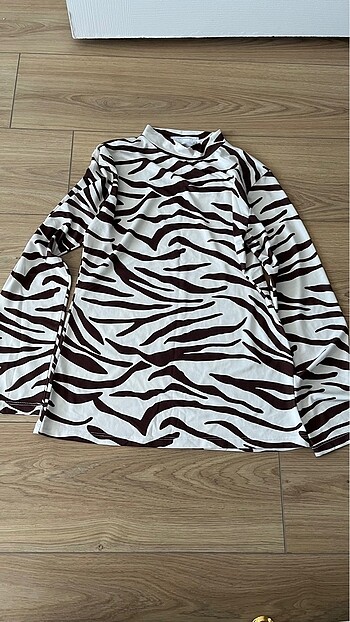 Be BlueKahverengi Zebra Badi