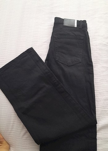 Siyah Regular Fit Kadın Kot Pantolon