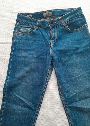 28 Beden Kadın Lacivert düz Kesim Denim Pantolon