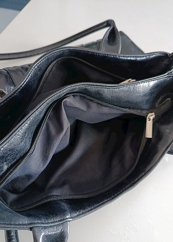 Kadın Siyah Deri Tokalı Çanta - Görsel 7