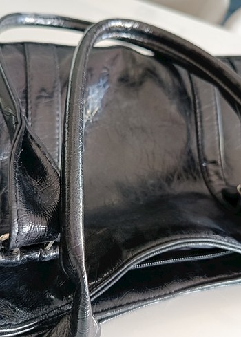 Kadın Siyah Deri Tokalı Çanta - Görsel 6