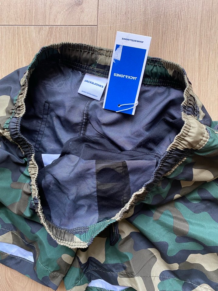 Jack&jones marka Kamuflaj Desenli Erkek Kemerli Şort - Görsel 4