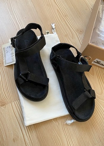 Erkek Siyah Cırt Cırtlı Sandalet - Görsel 7