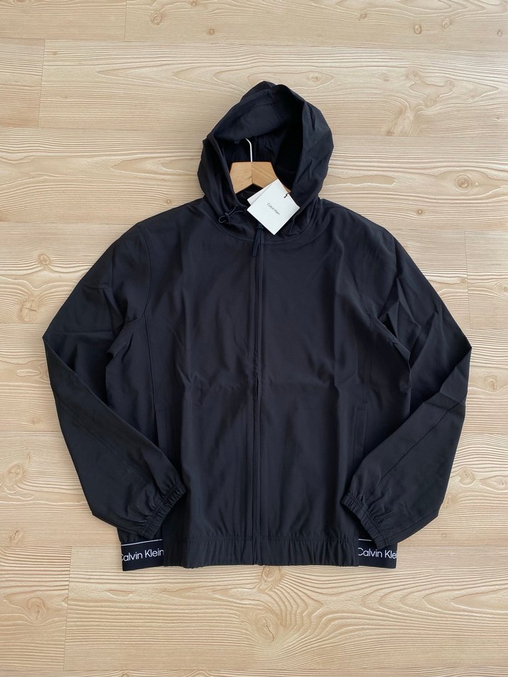 Calvin Klein Siyah Erkek Rüzgarlık - Görsel 4