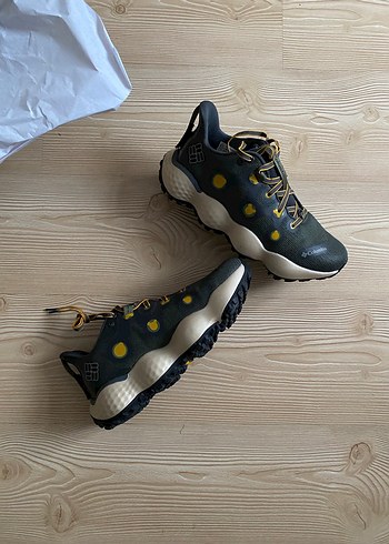 Sarı Detaylı Gri Erkek Outdoor Ayakkabı - Görsel 2