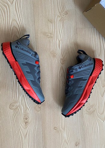 Columbia Gri Erkek Outdoor Spor Ayakkabı - Görsel 10