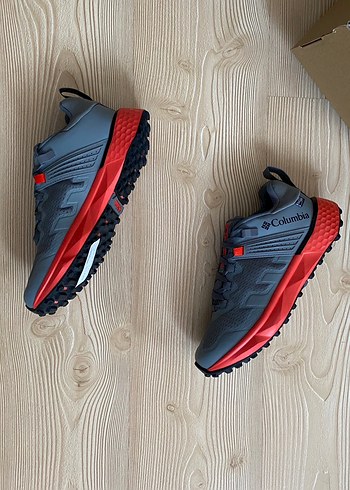 Columbia Gri Erkek Outdoor Spor Ayakkabı - Görsel 12