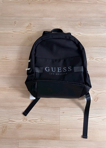 Guess Siyah Sehir Sirt Cantasi