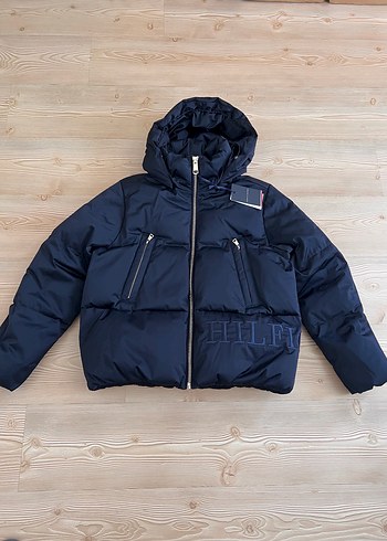 Tommy Hilfiger ürünü