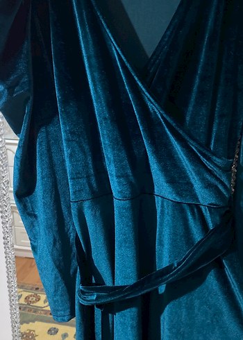 Uzun Kollu Drapeli Klasik zümrüt yeşili Elbise - Görsel 2