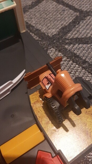 Cars Radiator Springs - Görsel 8