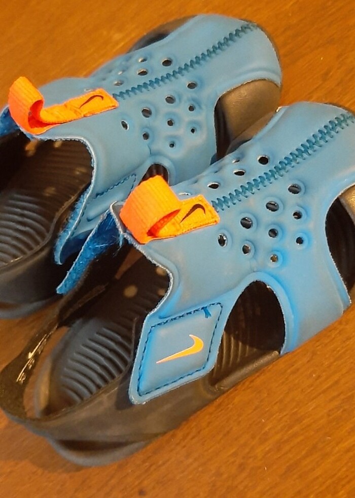 Nike 23.5 sandalet - Görsel 2