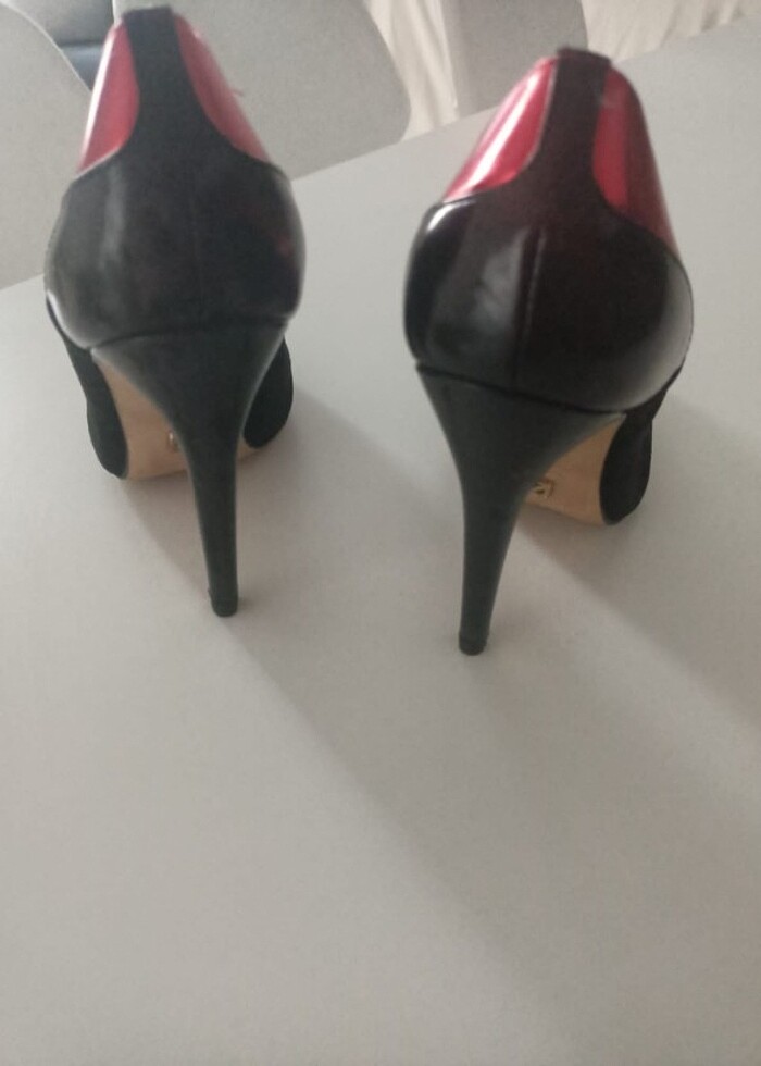 Inci topuklu ayakkabı 1 kere giyildi 0 dan farksiz - Görsel 5