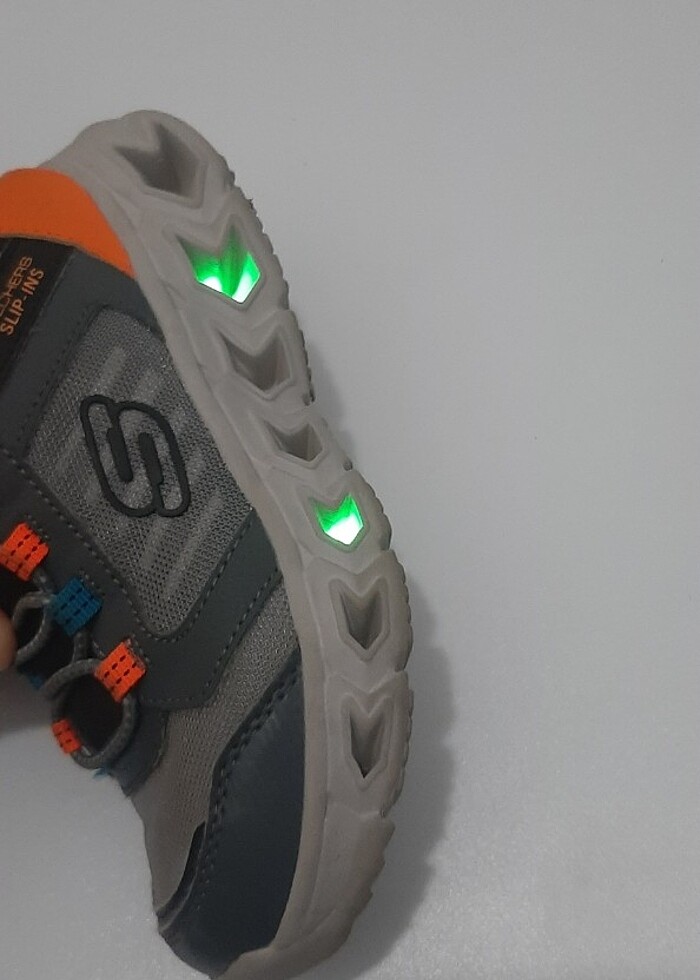 Skechers 29 numara kolay giyim ayakkabi - Görsel 5