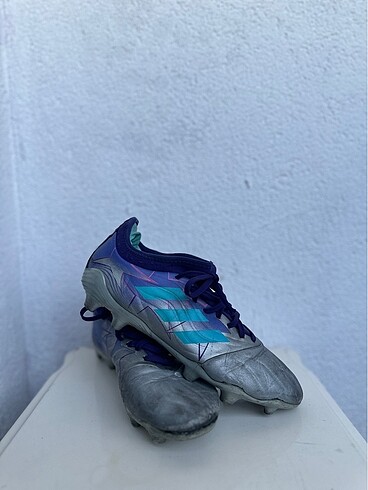 Krampon adidas