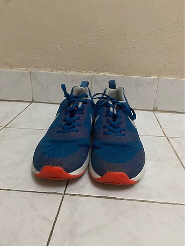 40 Beden Nike spor ayakkabı