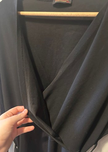 Siyah V Yaka  Tulum - Görsel 3