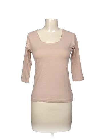 Diğer T-shirt %70 İndirimli.