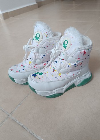 Benetton Unisex Renkli Noktali Beyaz Cocuk Kar Botu