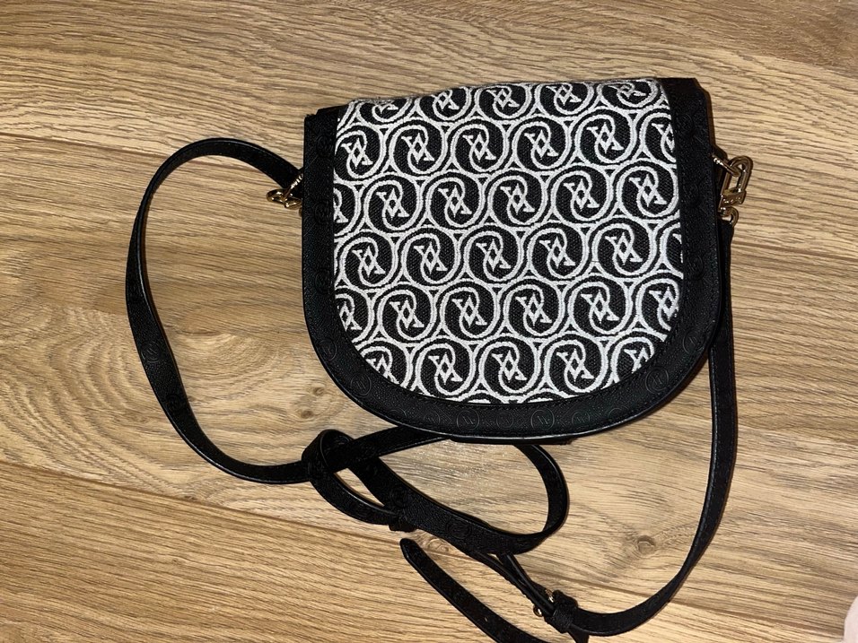 Vakko Kilitli Siyah Kadın Çanta - Görsel 3