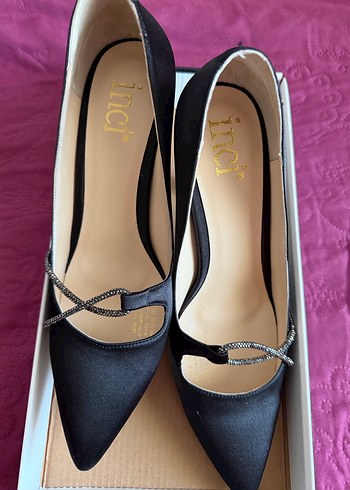 İnci Abiye Parlak Siyah Tokalı Stiletto Topuklu Kadın Ayakkabı - Görsel 4