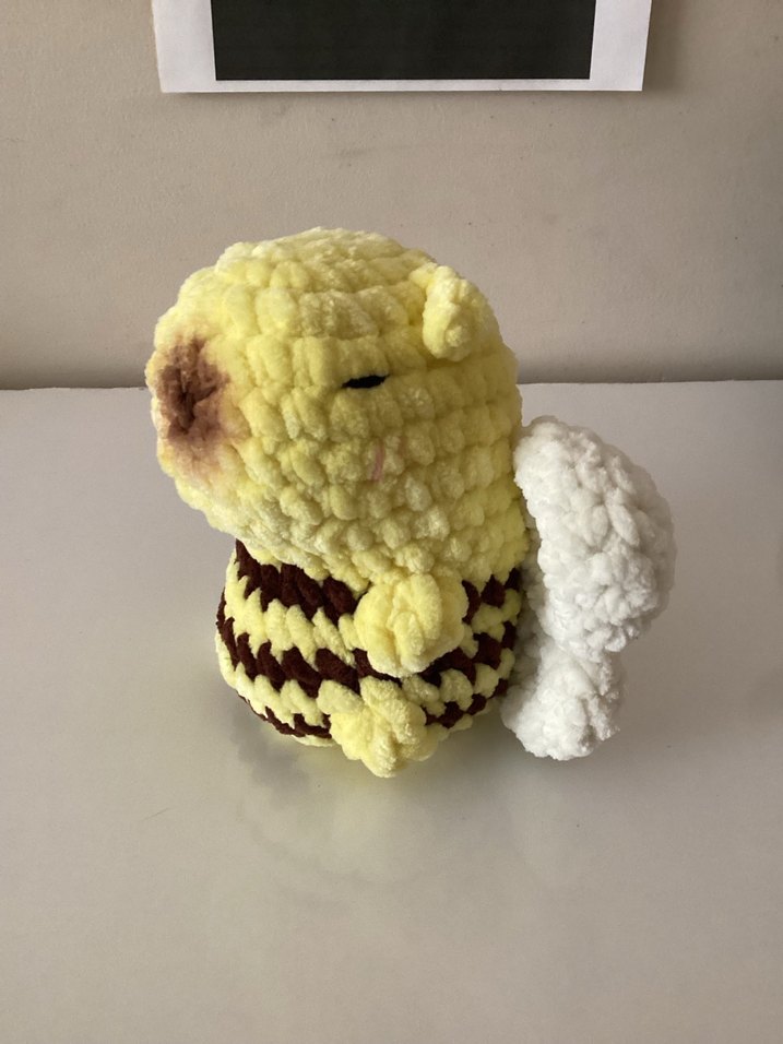 Arılı capybara örgü peluş - Görsel 2