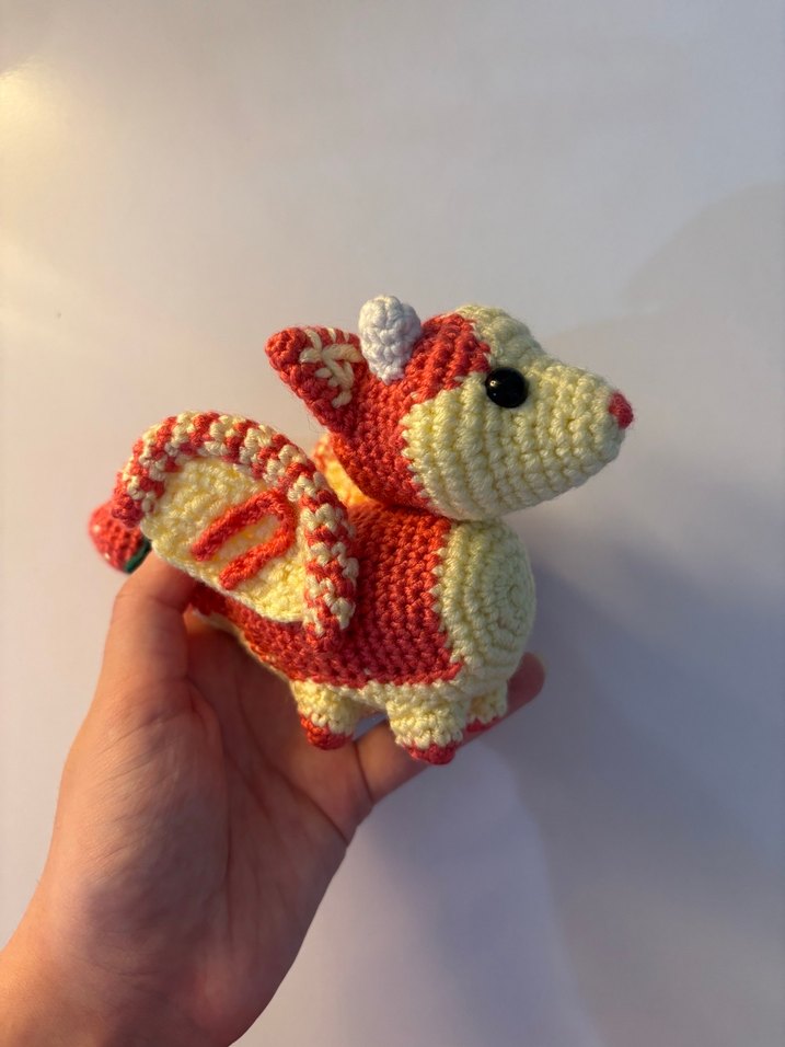 Shortcake dragon örgü - Görsel 3
