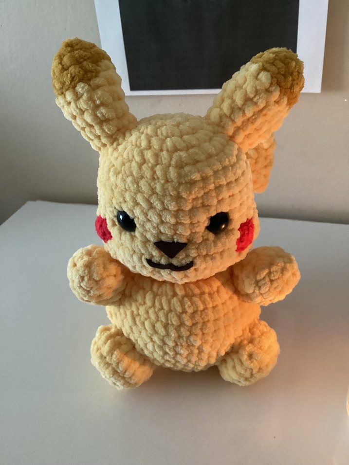 Pikachu örgü peluş - Görsel 2