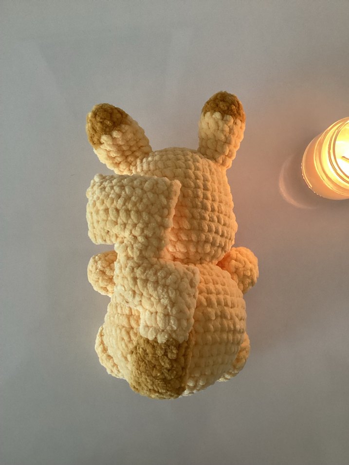 Pikachu örgü peluş - Görsel 3