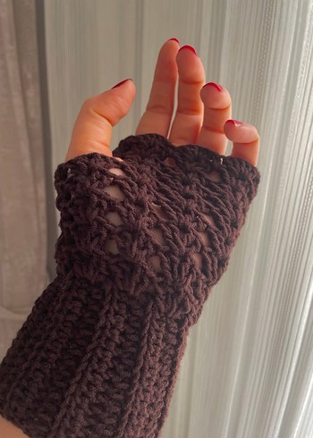 Kahverengi Örgü Parmaksız Kadın Eldiveni - Görsel 3