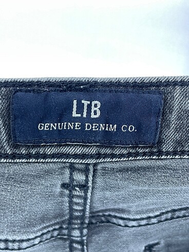 26 Beden gri Renk LTB Jean / Kot %70 İndirimli.