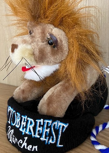 Beden Oktoberfest München Aslan Peluş Şapka