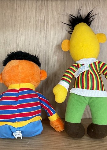 Beden Renk Vintage Susam Sokağı Edi ile Büdü Peluş Oyuncak