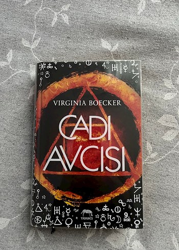 Cadı Avcısı - Virginia Boecker