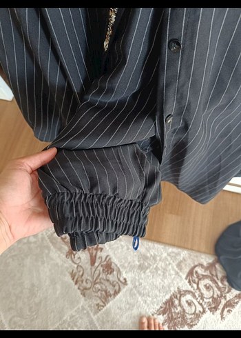 Çizgili Siyah pantolon takim - Görsel 3