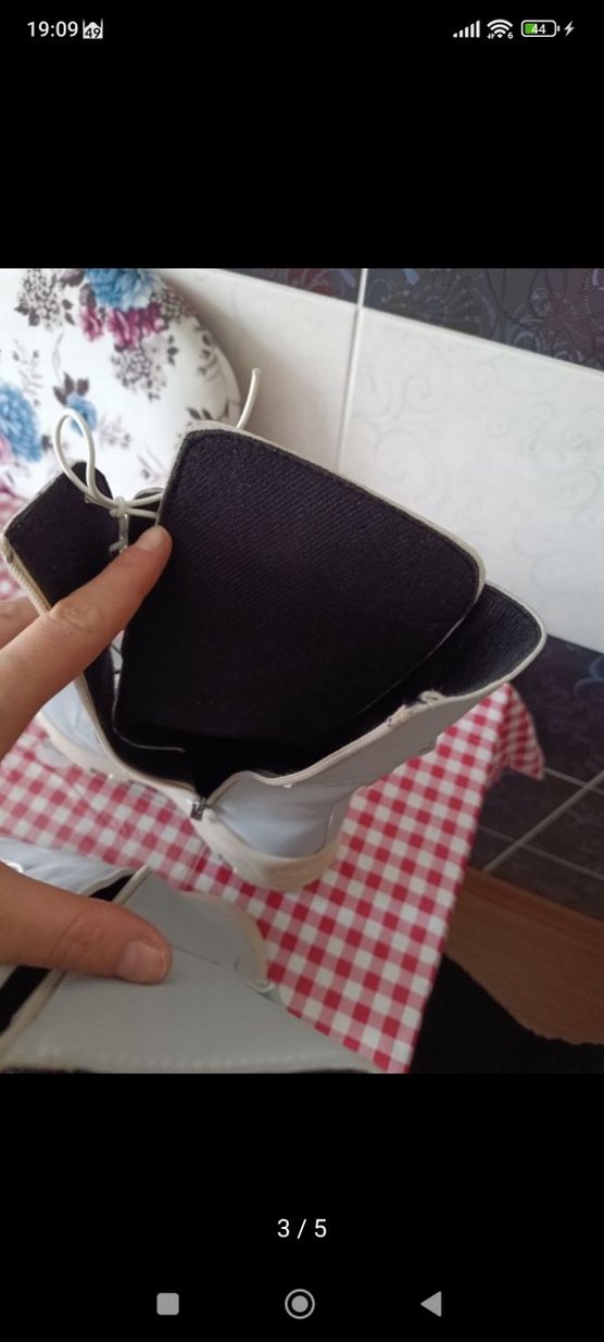 Gri Bağcıklı Kadın Dolgu Topuk Bot - Görsel 3