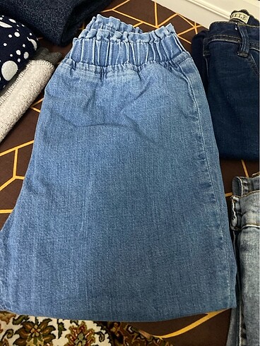 4 adet kot pantolon