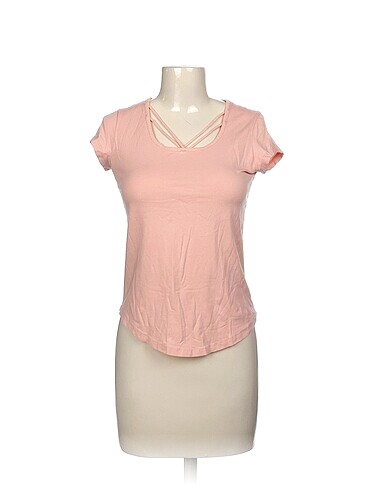 Diğer T-shirt %70 İndirimli.