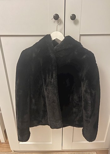Stradivarius Siyah Kadın Peluş Kürk Detaylı Ceket
