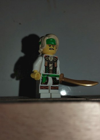 Lego NINJAGO Lloyd Minifigür Orijinal