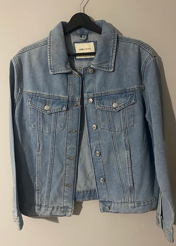 LC Waikiki m