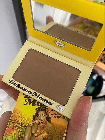  Beden Baha?ma mama bronzer